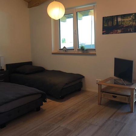 Holzgebaeude Apartment Ebersbach an der Fils Екстериор снимка